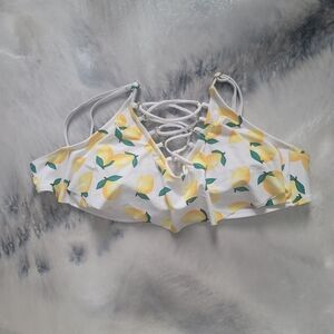 Rue21 White and Yellow Lemon Print Camisole